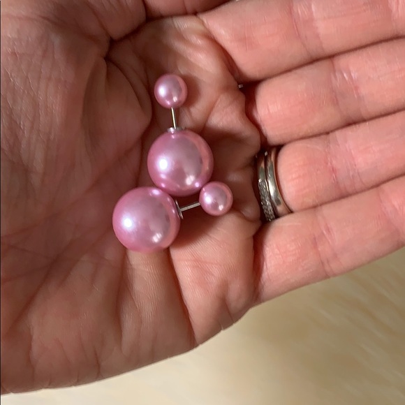 Free w/ purchase - Picture 4 of 5